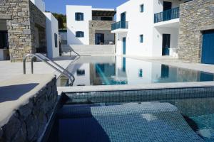 Bazén v ubytování Paros-Memories-Neubau-Villen, Sportpool nebo v jeho okolí