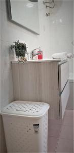 A kitchen or kitchenette at CASA VACANZE PIAZZA MALTA