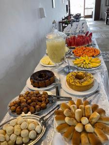 Comida no hotel ou em algum lugar perto