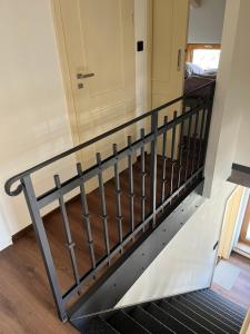 Postel nebo postele na pokoji v ubytování U Králíka, apartmán H, 3 samostatné ložnice - mezonet, 3 vlastní parkovací místa, v klidu, přitom v centru zábavy