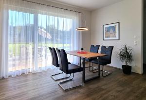Fotografie z fotogalerie ubytování Ferienhaus DAS GLAB v destinaci Velden am Wörthersee + 19 fotografií