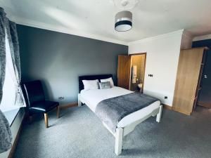 Postel nebo postele na pokoji v ubytování Wild Atlantic Way Rentals