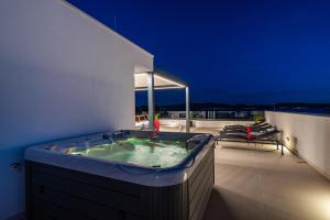 Φωτογραφία από το άλμπουμ του Penthouse LiV σε Sukošan