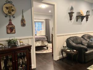 Gallery image of First Floor of Mountain Ridge Home in Ziegler Estates