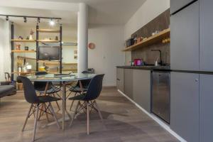 Una cocina o zona de cocina en Brand new - Cozy Apartment- En el corazon de Mendoza
