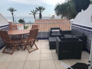 Φωτογραφία από το άλμπουμ του Sea View Apt steps to beach σε Torrox Costa