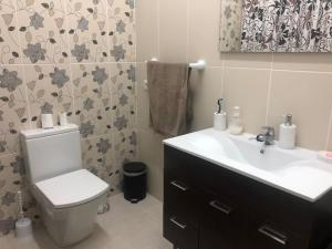 Φωτογραφία από το άλμπουμ του Sea View Apt steps to beach σε Torrox Costa