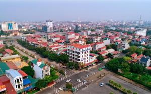Cảnh Ninh Bình hoặc tầm nhìn thành phố từ khách sạn