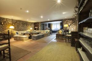Posezení v ubytování Hotel Los Caspios