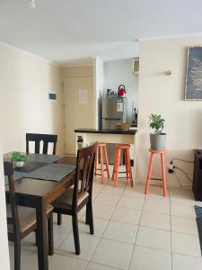 Zonă de luat masa în acest apartament