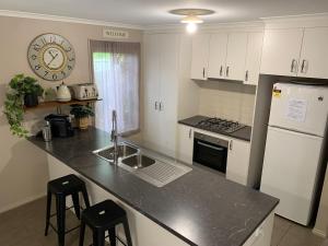 Η κουζίνα ή μικρή κουζίνα στο Bella Nicola