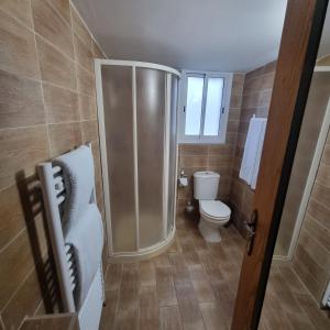Koupelna v ubytování Potamos Private Suites