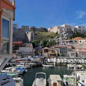Fotografia z galérie ubytovania Magnifique appartement T4, plage des Catalans v destinácii Marseille
