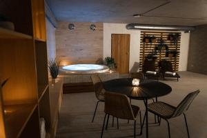 Fotografie z fotogalerie ubytování Hotel Zdobnice v Rychnově nad Kněžnou