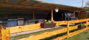Fotografie z fotogalerie ubytování Gästehaus Kathi Campingplatz Buschcamper v destinaci Gyenesdiás