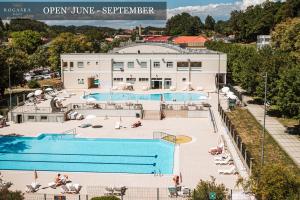 een afbeelding van een zwembad in een resort bij Grand Hotel Rogaska in Rogaška Slatina