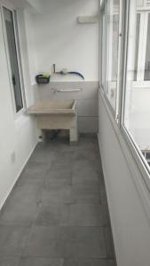Zdjęcie z galerii obiektu Apartamento de 3 habitaciones a estrenar en Ferrol w mieście Ferrol