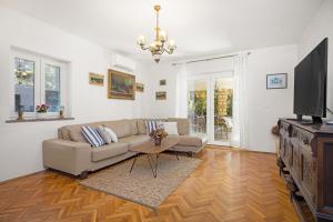TV a/nebo společenská místnost v ubytování Casa Bellavista