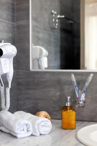 Photo de la galerie de l'établissement Villa Dina with private Juccuzi, à Perissa