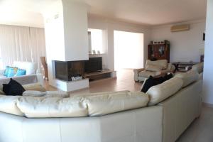 Posedenie v ubytovaní Villa Seaview Suncoast Luxury