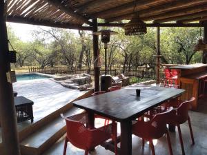 Бассейн в 4609 Ratel или поблизости