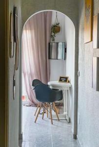 Zdjęcie z galerii obiektu Apartamento moderno y acogedor cerca del mar w mieście Fuengirola