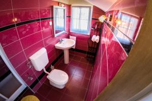 Et badeværelse på Captain's House + 26 billeder