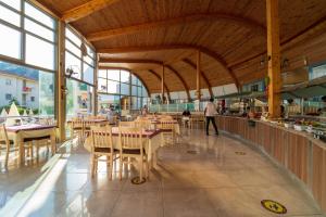 Restaurace v ubytování Belcehan Hotel