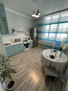 Köök või kööginurk majutusasutuses ExpoNewLife2