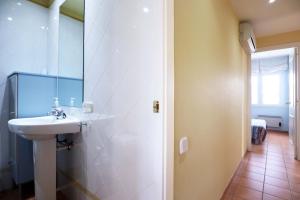 Kúpeľňa v ubytovaní Amplio Apartamento Bahia II