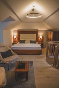 Postel nebo postele na pokoji v ubytování Hotel EDELWEISS Berchtesgaden Superior