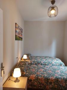 Postel nebo postele na pokoji v ubytování Habitación en apartamento con zonas comunes compartida H1