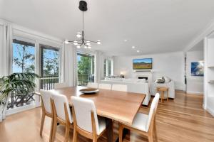 Fotografie z fotogalerie ubytování Villa 3br Barolo Villa located within Cypress Lakes Resort v destinaci Pokolbin