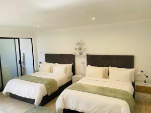 Gallery image of Mellow 2 bedroomed cottage - 2083 in Bulawayo