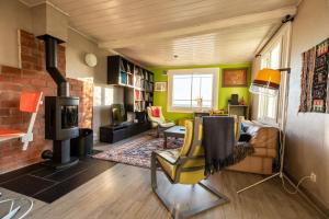 Posedenie v ubytovaní La Maison Perchée