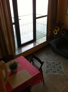 A balcony or terrace at La Perla del Lago di Como - CIR O97O67