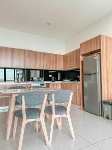 Kuchyň nebo kuchyňský kout v ubytování Starryhomes x Vogue I Green Haven I FREE Netflix I WI-FI