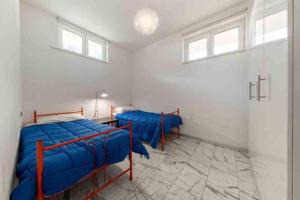 Gallery image of Beachfront Haven Sleeps 8 maximum 9 Sea Views terrace and high speed Wi-Fi in Roseto degli Abruzzi