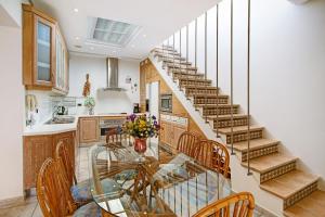 A kitchen or kitchenette at Vcv Bungalow Belda