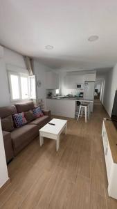 Posezení v ubytování Rockside Residentes Suites La Línea