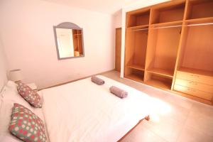 Posteľ alebo postele v izbe v ubytovaní Villa Roberto Ibiza
