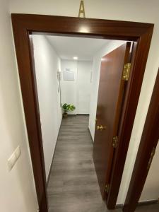 Galeriebild der Unterkunft Reyna apartamentos in Málaga