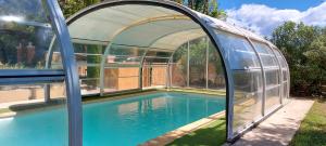 Zdjęcie z galerii obiektu Villa 160m2 Piscine chauffée privée w mieście Régusse
