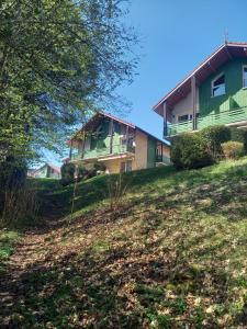 Budova, v ktorej sa apartmán nachádza