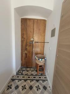 Kúpeľňa v ubytovaní Erbalunga : Studio rénové, bel emplacement + 19 fotografií