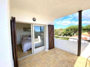 Balkón alebo terasa v ubytovaní Apartamentos Lu, Playa de Pals