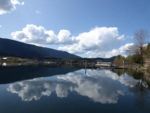 Afbeelding uit fotogalerij van Crown House B&B in Lake Cowichan