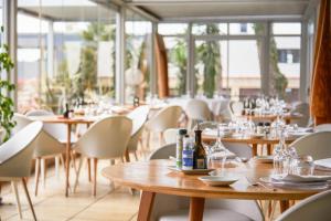 Ресторан / где поесть в Holiday Inn Perpignan by IHG