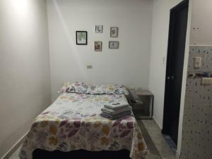 Katil atau katil-katil dalam bilik di El Hogar de Ami