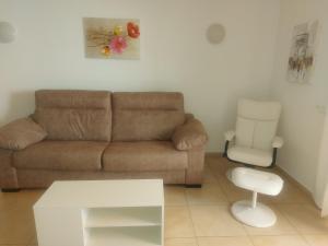 Część wypoczynkowa w obiekcie Under The Lime, beautiful apartment Los Cristianos